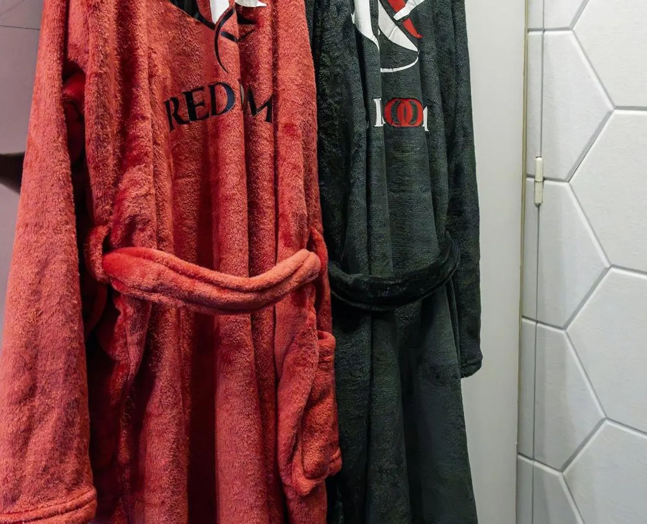 Redroom Spa Privatif & Nuit Romantique A Deux Voiron Apartman
